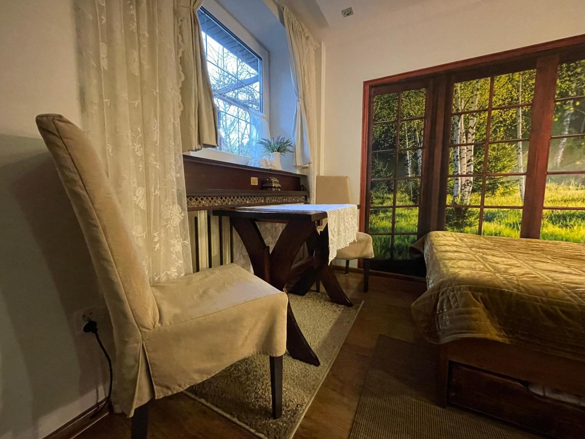 Apartamenty Pod Wiciokrzewem Supraśl Exterior foto