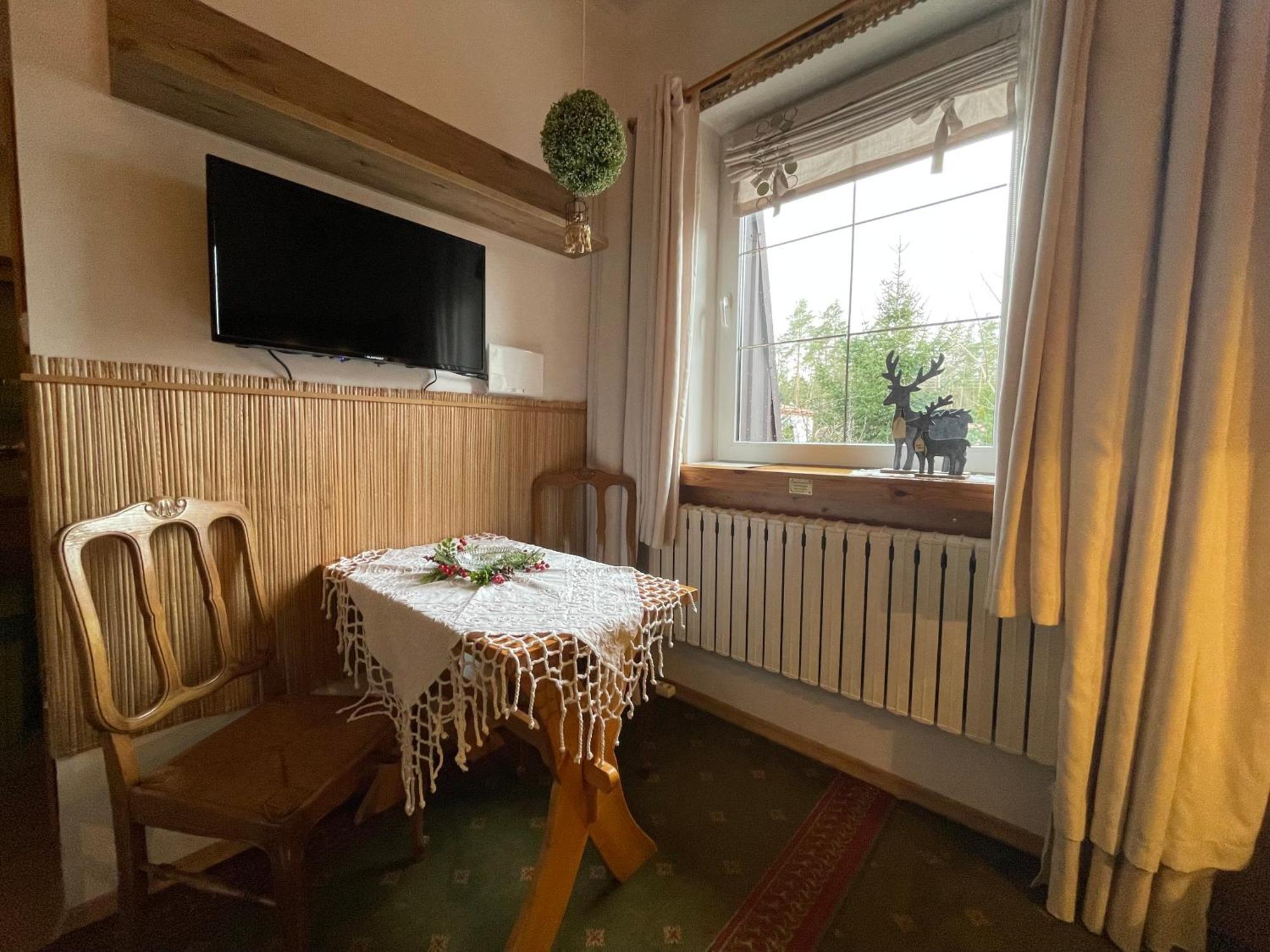 Apartamenty Pod Wiciokrzewem Supraśl Exterior foto